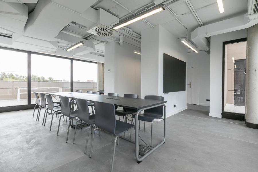 Micampus Madrid Sinesio Delgado Student Residence Bagian luar foto