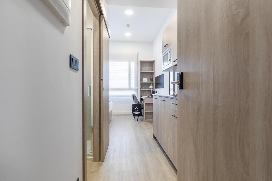 Micampus Madrid Sinesio Delgado Student Residence Bagian luar foto