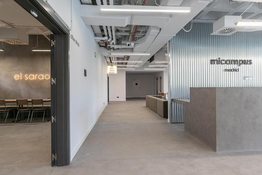Micampus Madrid Sinesio Delgado Student Residence Bagian luar foto
