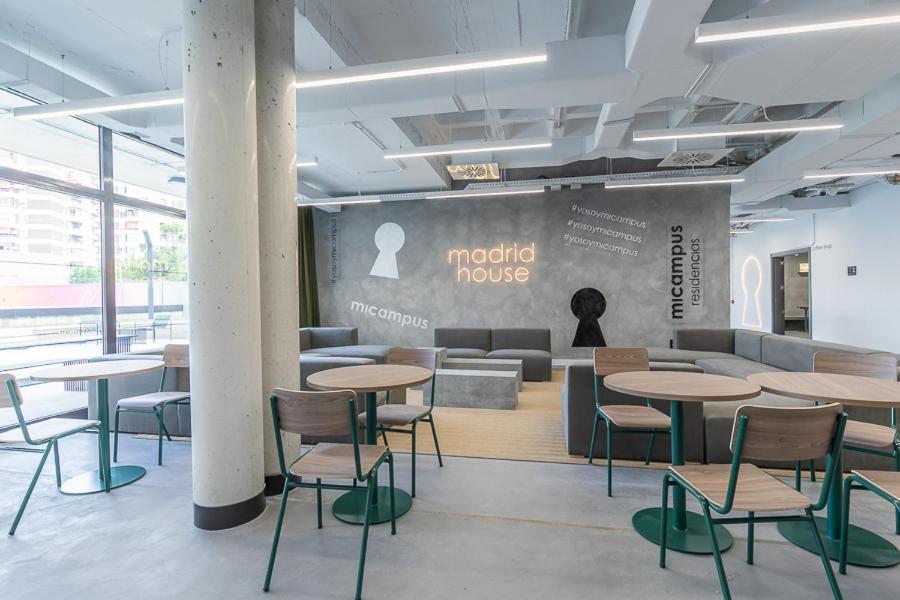Micampus Madrid Sinesio Delgado Student Residence Bagian luar foto