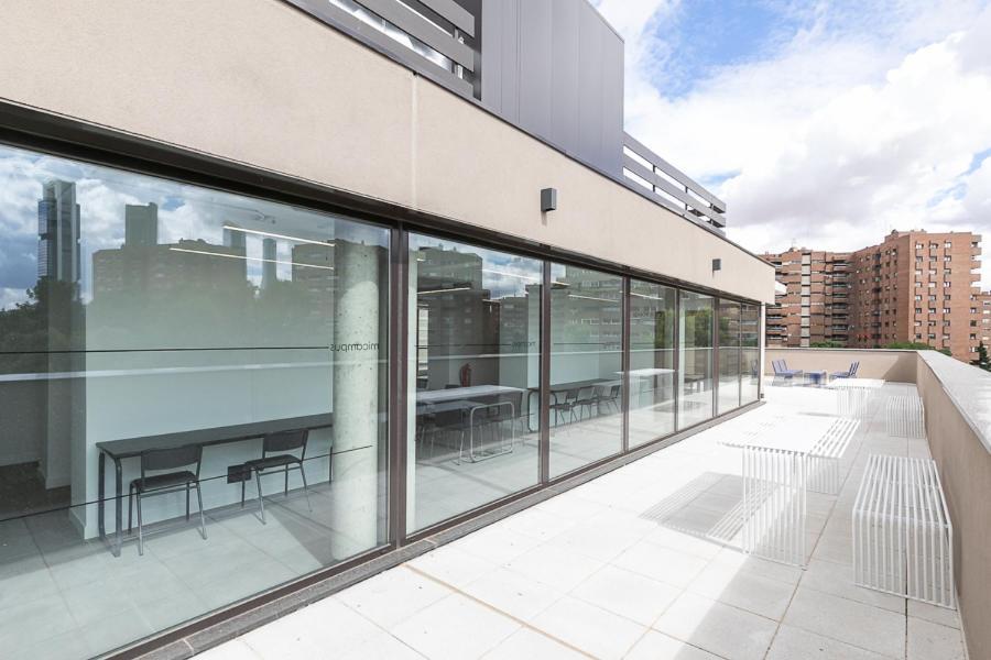 Micampus Madrid Sinesio Delgado Student Residence Bagian luar foto