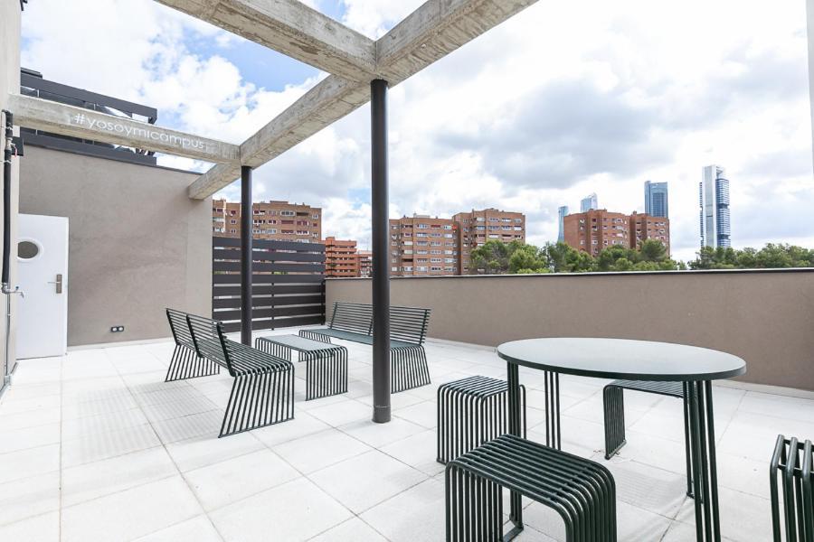 Micampus Madrid Sinesio Delgado Student Residence Bagian luar foto