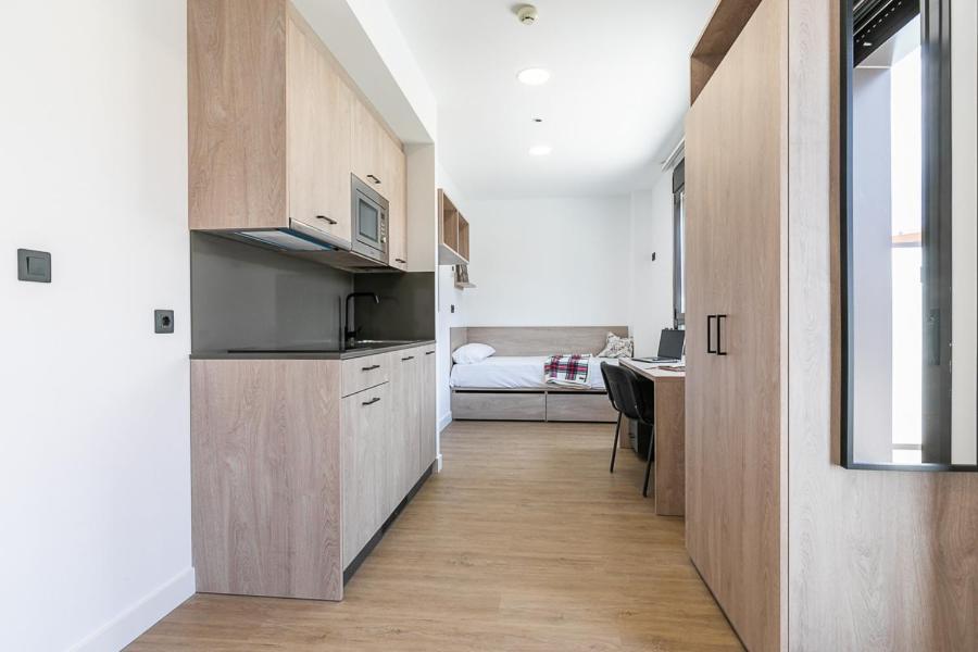 Micampus Madrid Sinesio Delgado Student Residence Bagian luar foto