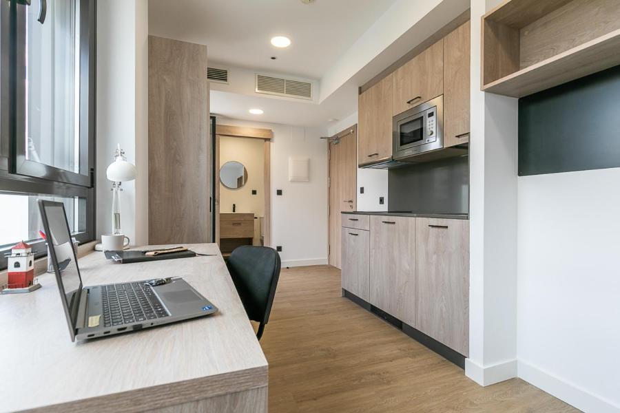 Micampus Madrid Sinesio Delgado Student Residence Bagian luar foto